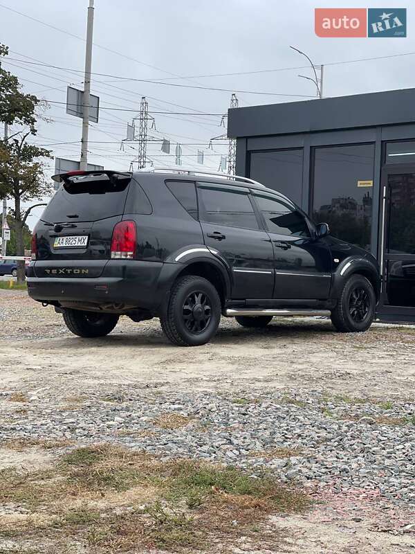 Позашляховик / Кросовер SsangYong Rexton 2004 в Києві