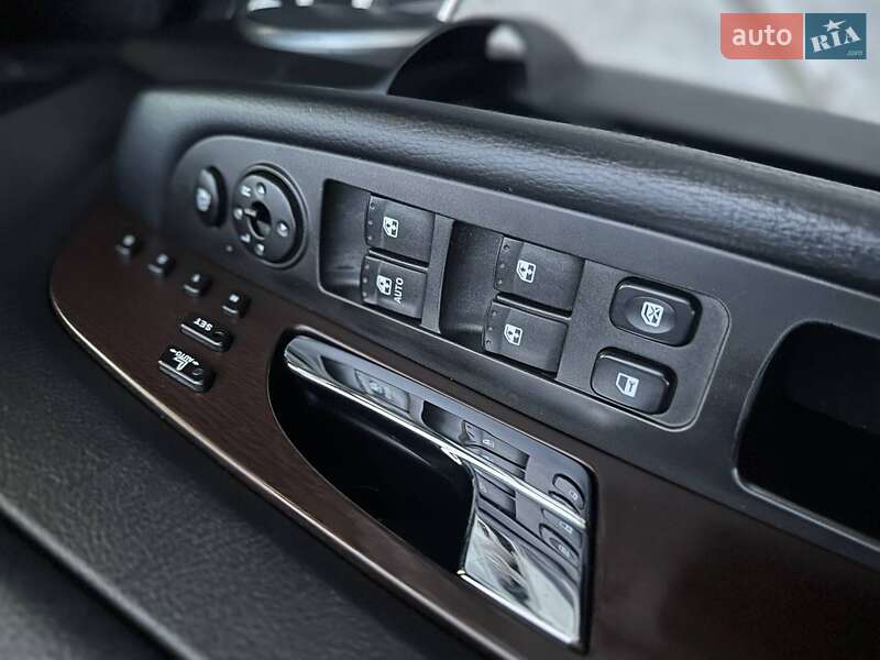 Внедорожник / Кроссовер SsangYong Rexton 2012 в Черкассах