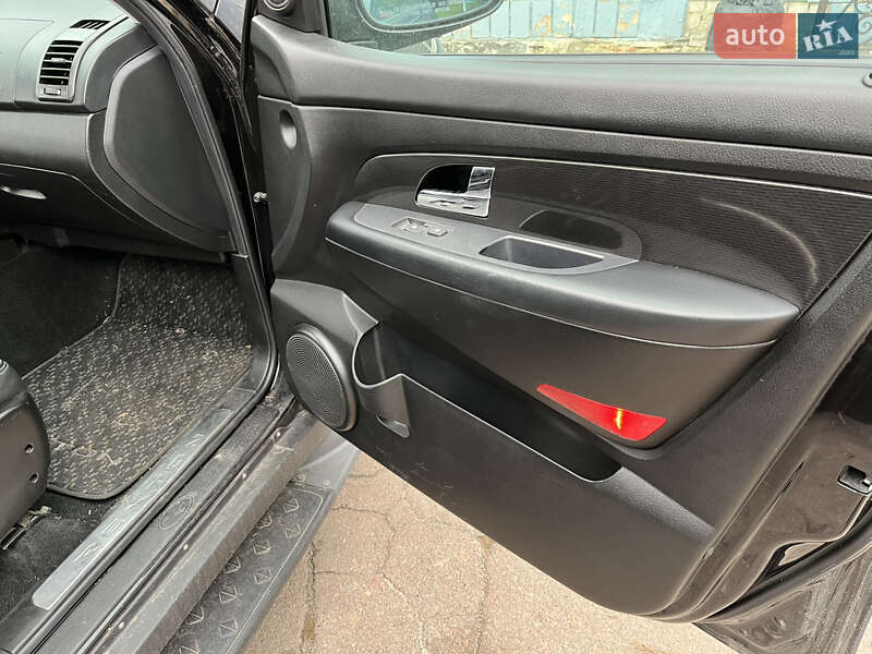 Внедорожник / Кроссовер SsangYong Rexton 2011 в Чернигове фото 17 Внедорожник / Кроссовер SsangYong Rexton 2011 в Чернигове