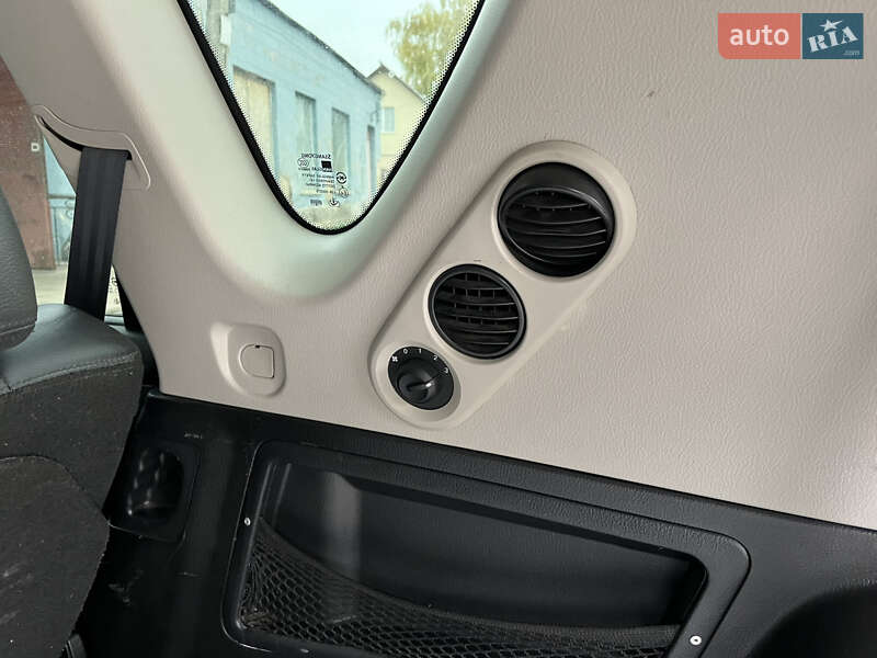 Внедорожник / Кроссовер SsangYong Rexton 2011 в Чернигове фото 30 Внедорожник / Кроссовер SsangYong Rexton 2011 в Чернигове