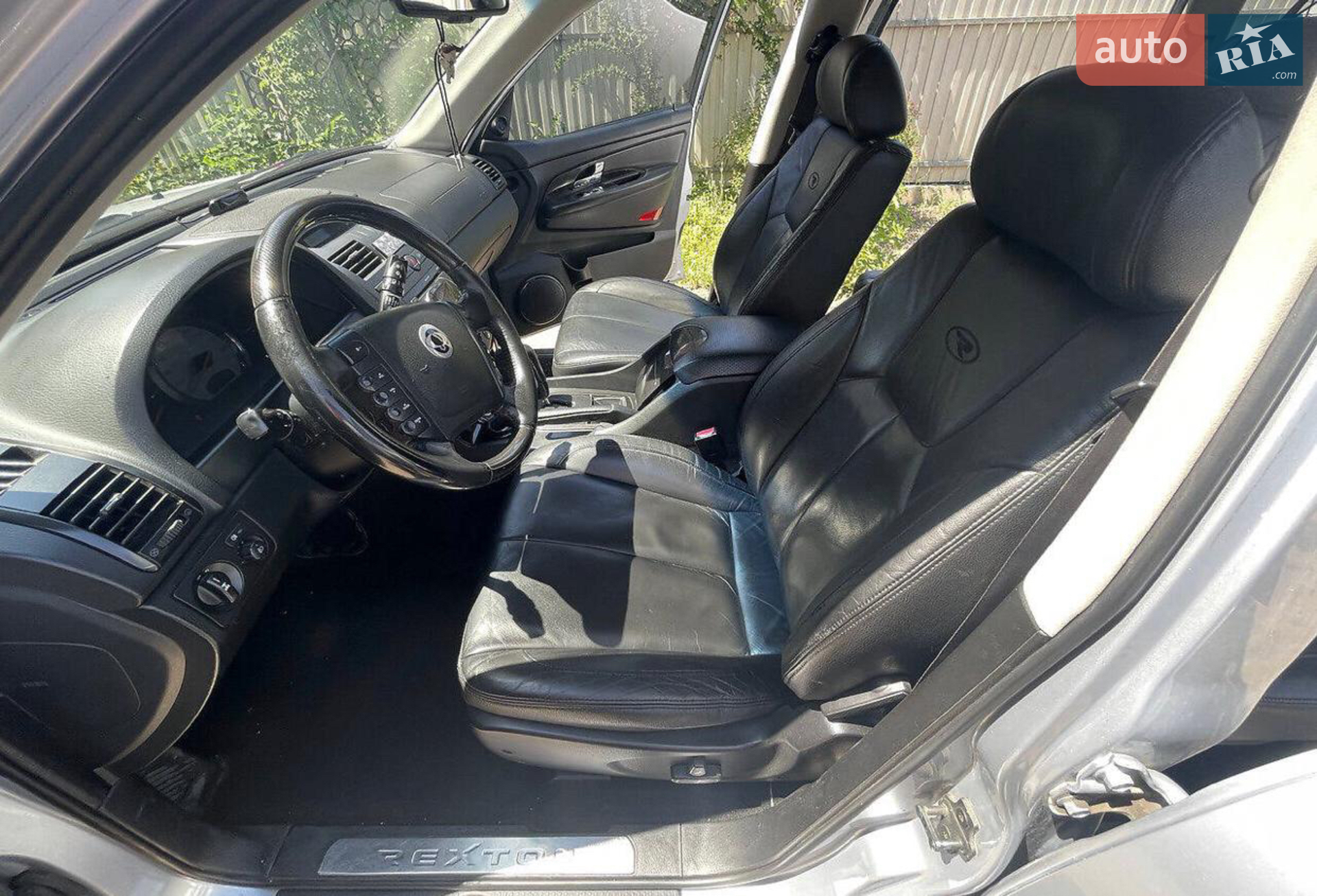 2010 SsangYong Rexton - мініатюра 9