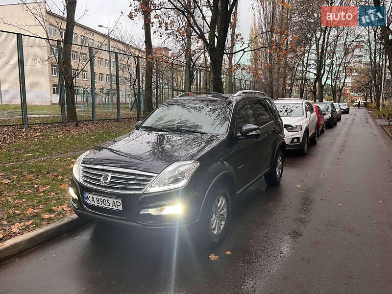 Позашляховик / Кросовер SsangYong Rexton 2013 в Києві