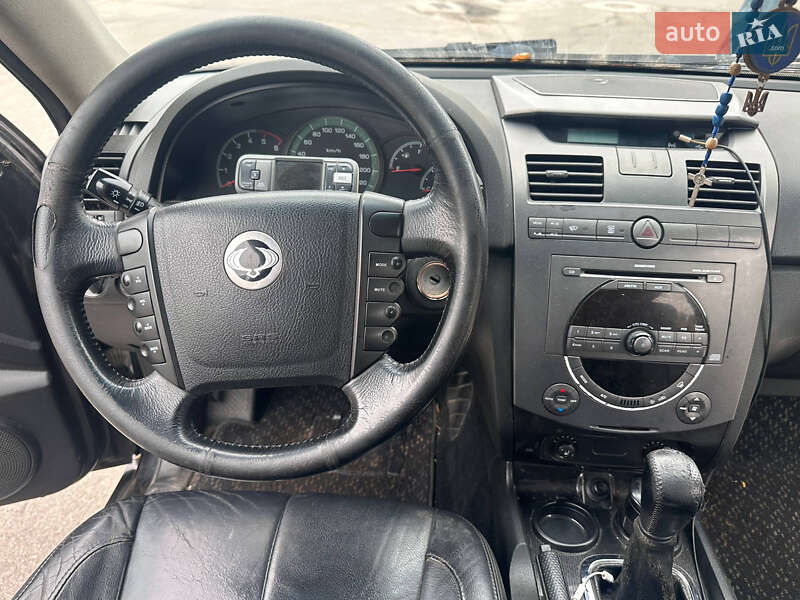 Позашляховик / Кросовер SsangYong Rexton 2008 в Києві фото 7 Позашляховик / Кросовер SsangYong Rexton 2008 в Києві
