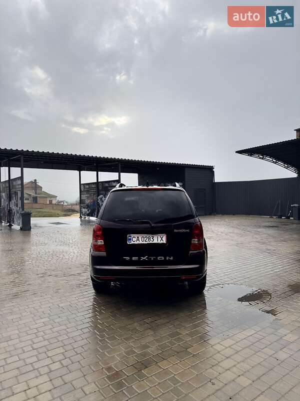 Позашляховик / Кросовер SsangYong Rexton 2008 в Звенигородці