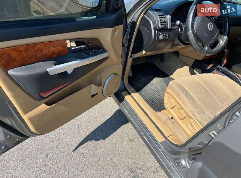 Внедорожник / Кроссовер SsangYong Rexton 2003 в Александровке фото 7 Внедорожник / Кроссовер SsangYong Rexton 2003 в Александровке