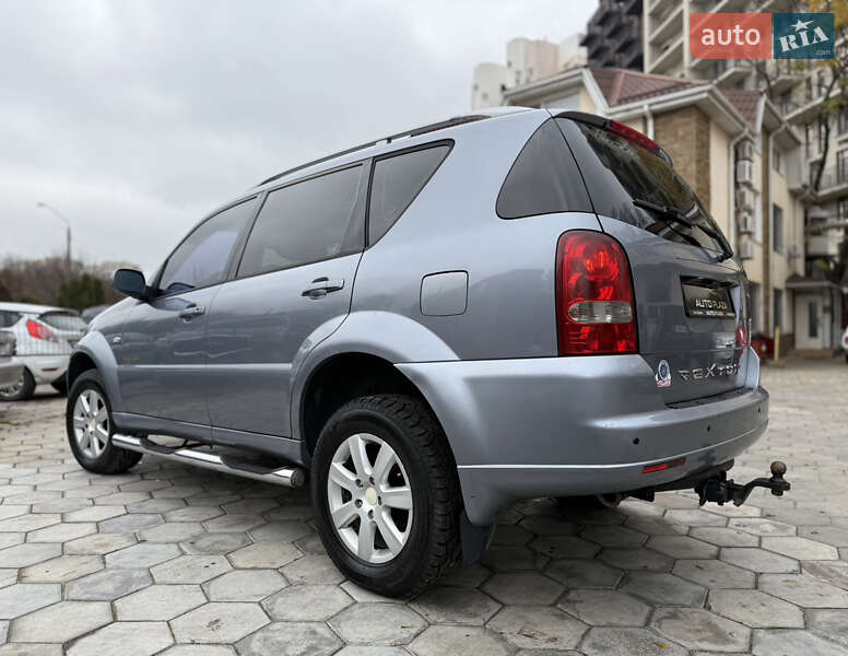 Внедорожник / Кроссовер SsangYong Rexton 2011 в Одессе