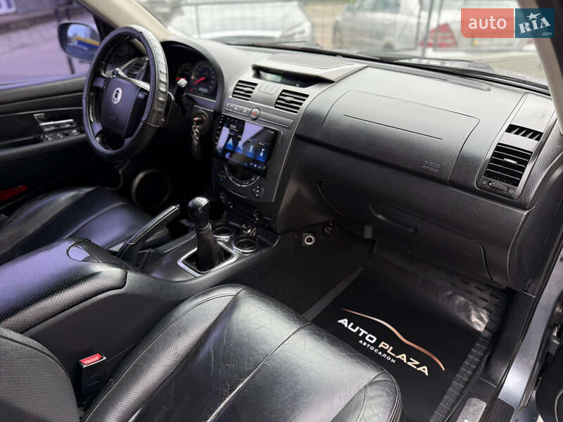 Внедорожник / Кроссовер SsangYong Rexton 2011 в Одессе