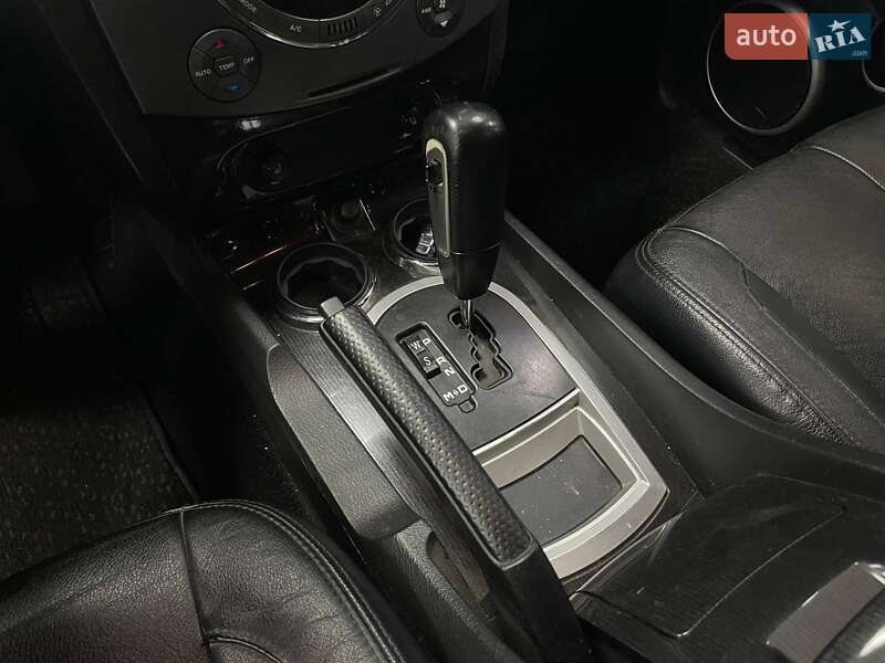 Внедорожник / Кроссовер SsangYong Rexton 2008 в Киеве фото 30 Внедорожник / Кроссовер SsangYong Rexton 2008 в Киеве