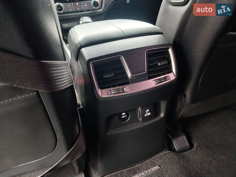 Внедорожник / Кроссовер SsangYong Rexton 2019 в Черкассах