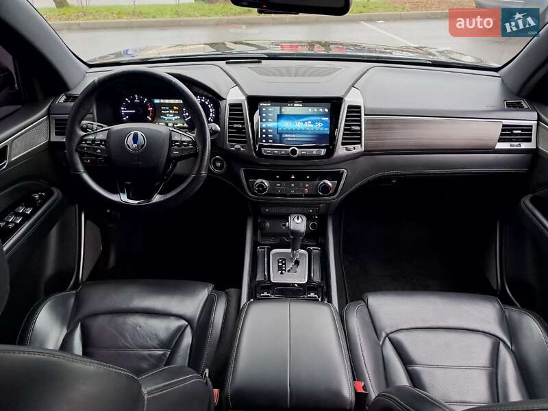 Внедорожник / Кроссовер SsangYong Rexton 2019 в Черкассах