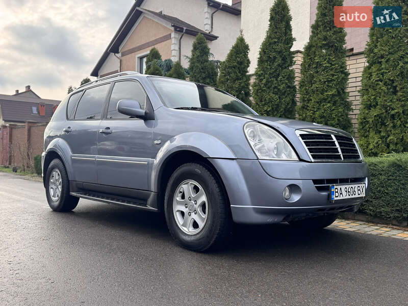 Внедорожник / Кроссовер SsangYong Rexton 2011 в Одессе