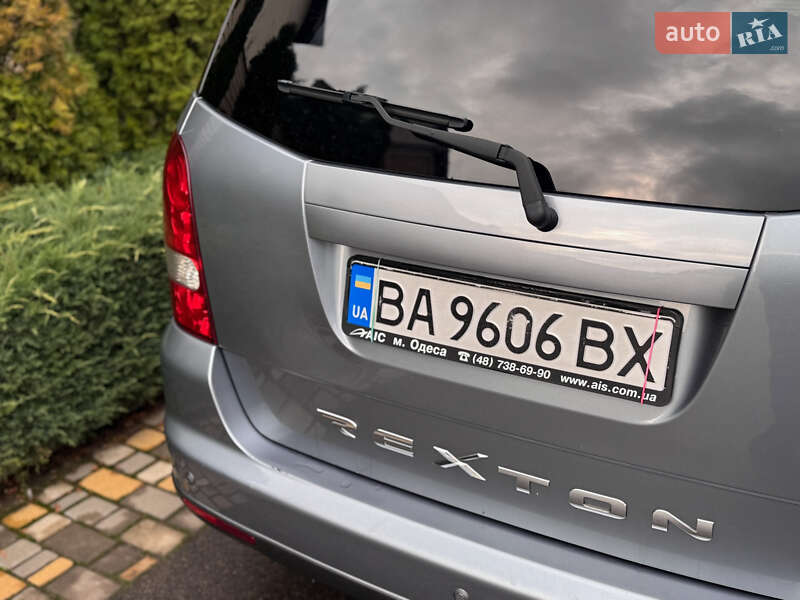 Внедорожник / Кроссовер SsangYong Rexton 2011 в Одессе