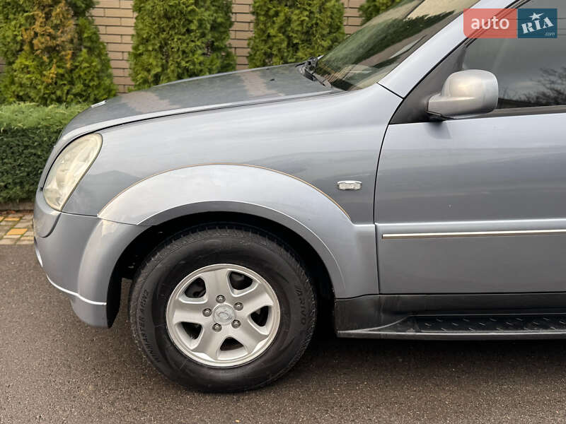 Внедорожник / Кроссовер SsangYong Rexton 2011 в Одессе