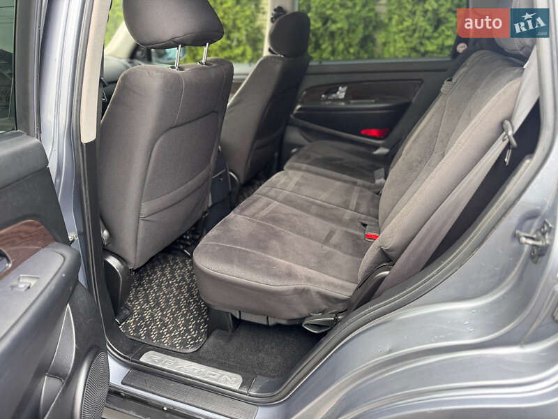 Внедорожник / Кроссовер SsangYong Rexton 2011 в Одессе