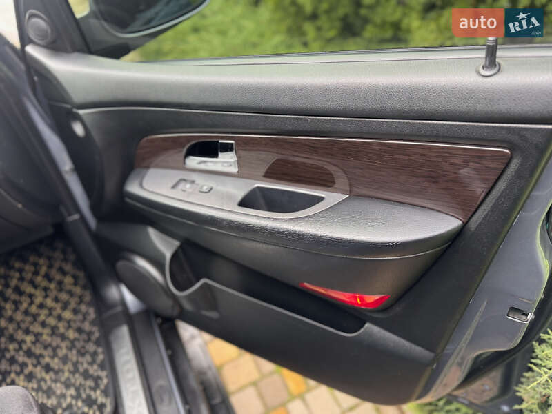 Внедорожник / Кроссовер SsangYong Rexton 2011 в Одессе