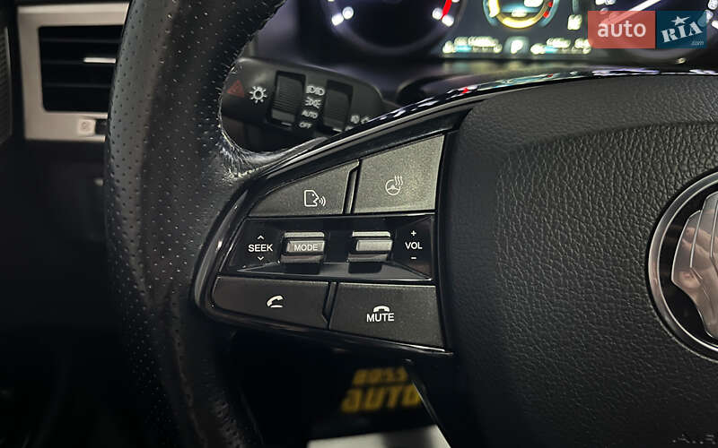 Внедорожник / Кроссовер SsangYong Rexton 2017 в Шептицькому