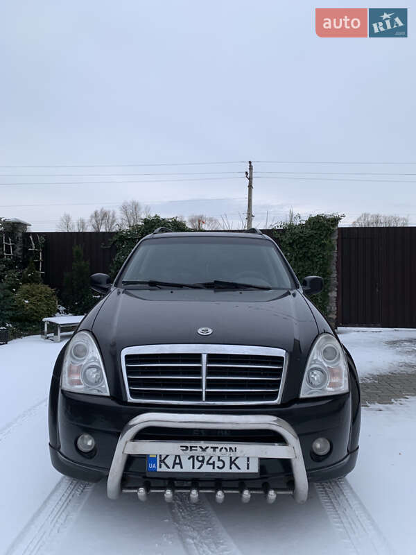 Позашляховик / Кросовер SsangYong Rexton 2008 в Києві