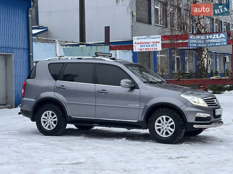 Внедорожник / Кроссовер SsangYong Rexton 2014 в Киеве