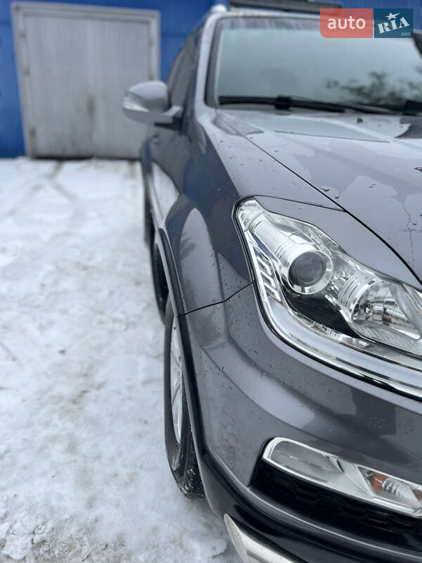 Внедорожник / Кроссовер SsangYong Rexton 2014 в Киеве