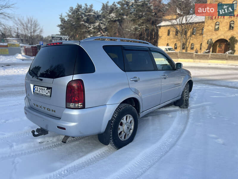 Позашляховик / Кросовер SsangYong Rexton 2005 в Києві