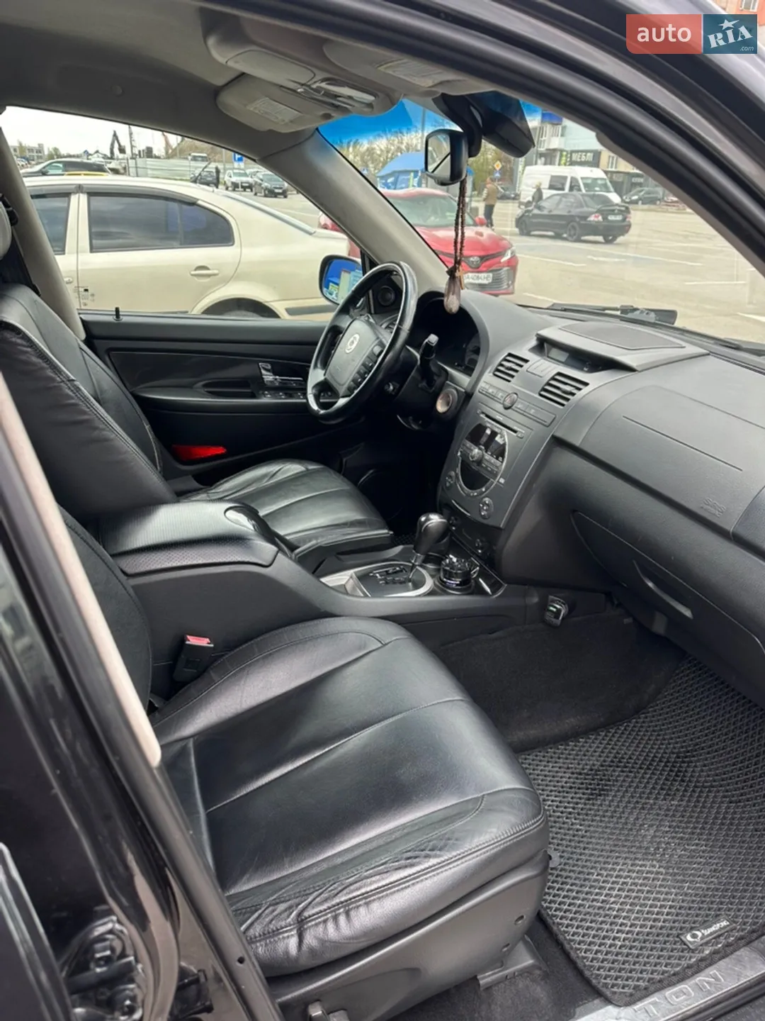 2011 SsangYong Rexton - мініатюра 17
