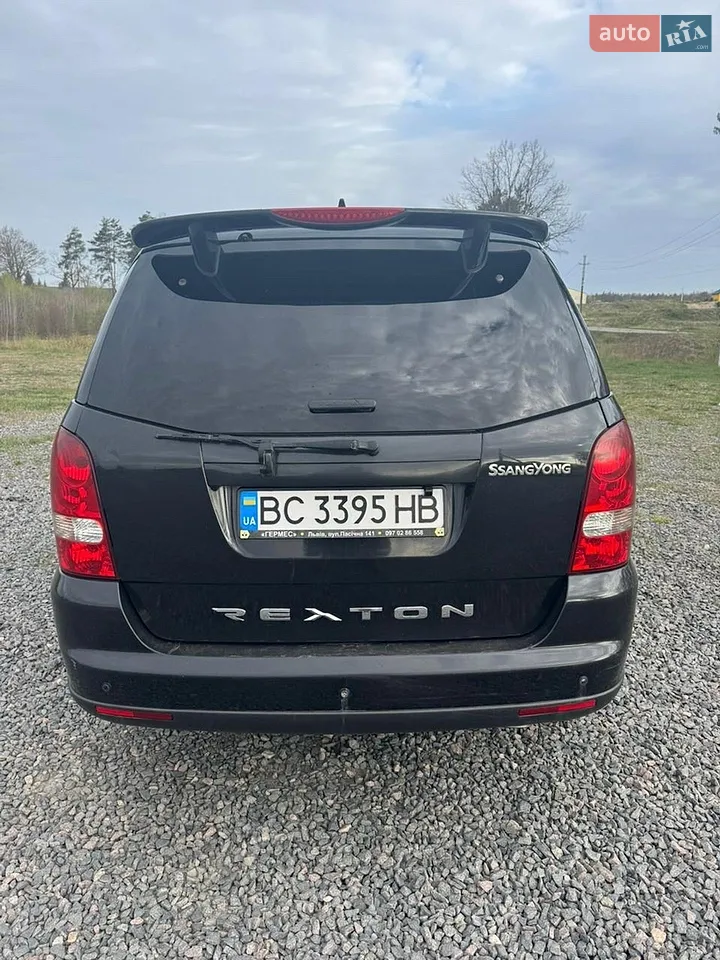 2010 SsangYong Rexton - мініатюра 36