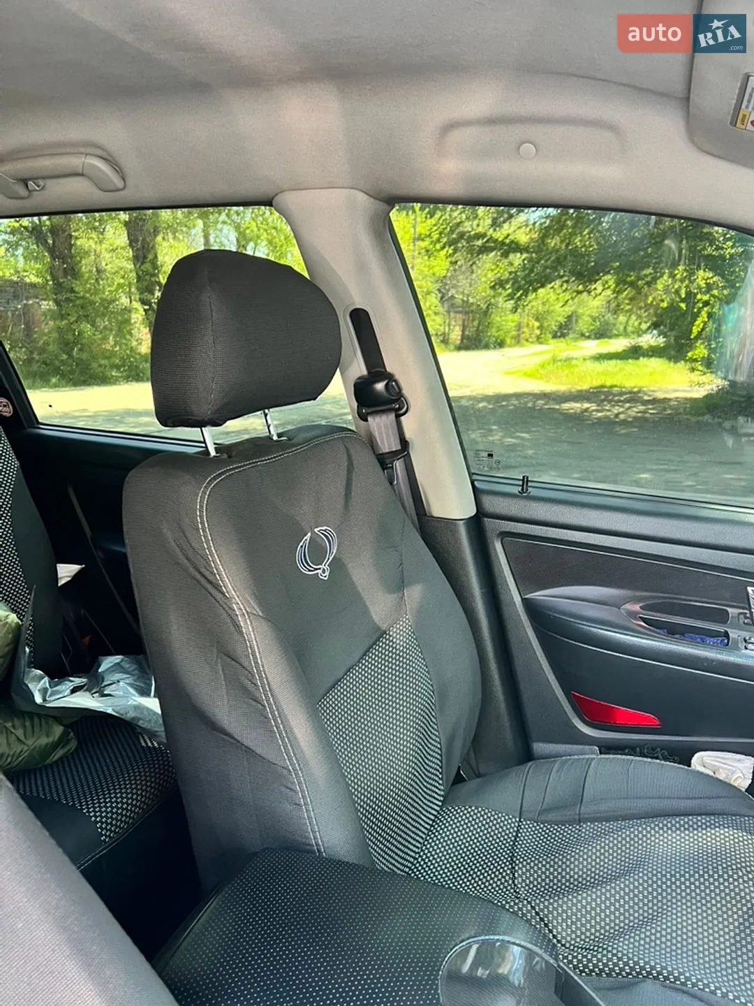 2010 SsangYong Rexton - мініатюра 10