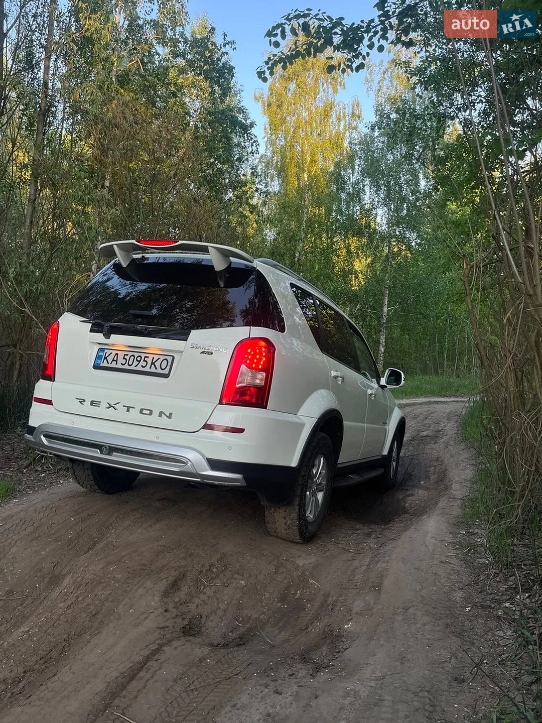 2014 SsangYong Rexton - мініатюра 13