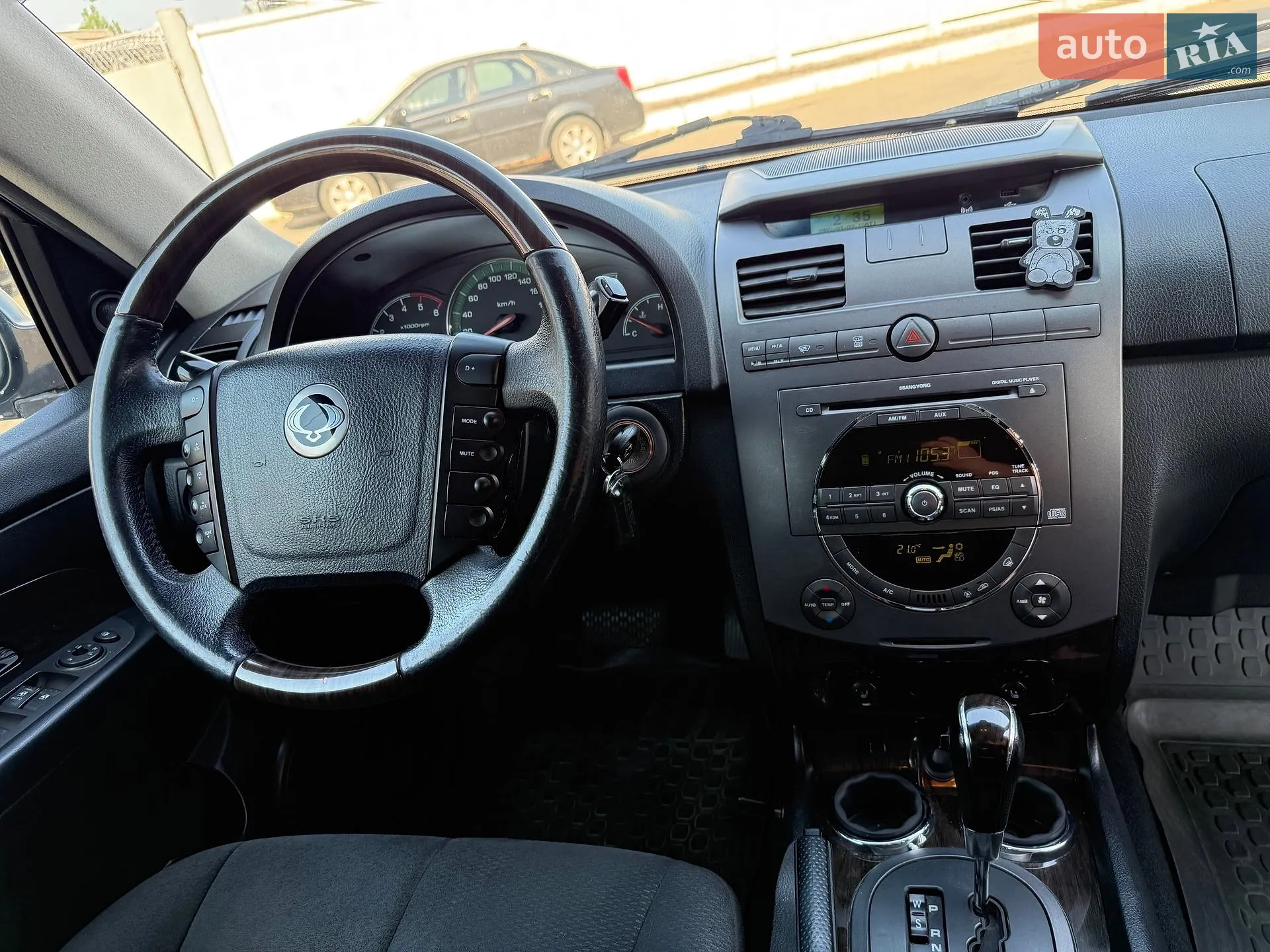 2012 SsangYong Rexton - мініатюра 28