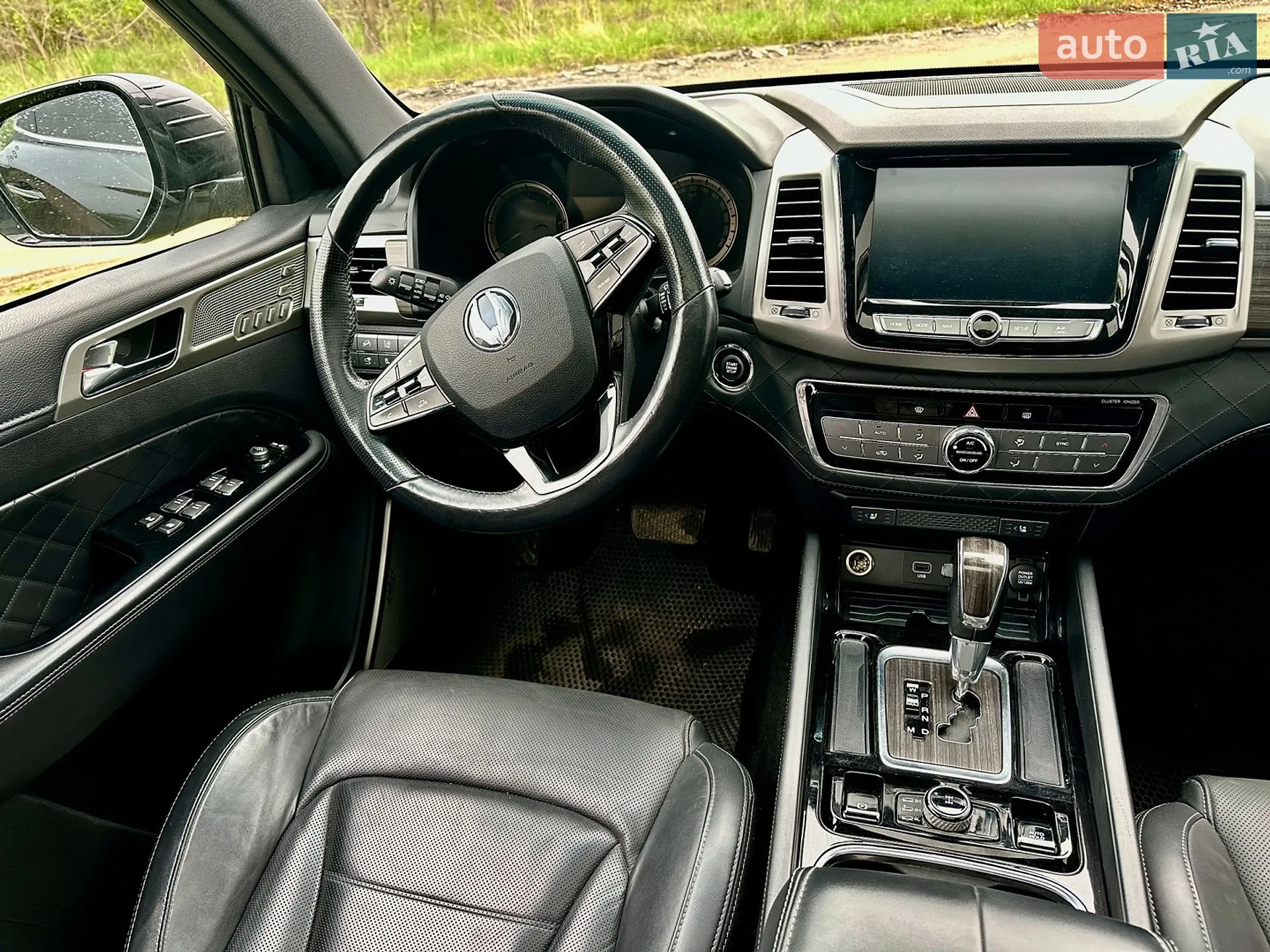 2017 SsangYong Rexton - мініатюра 38