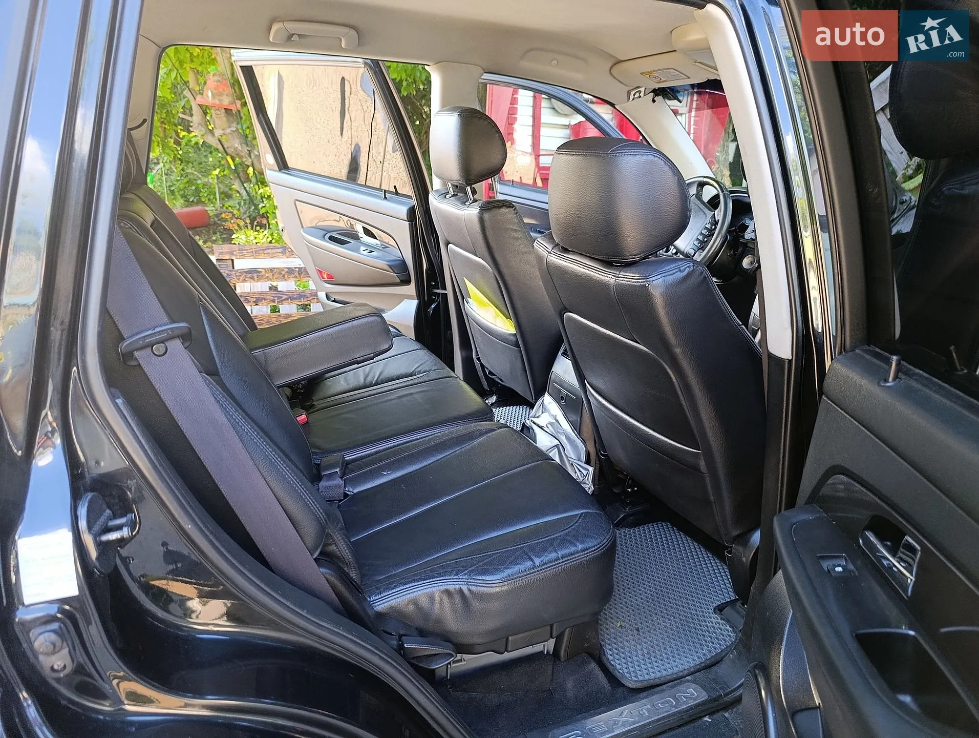 2010 SsangYong Rexton - мініатюра 3