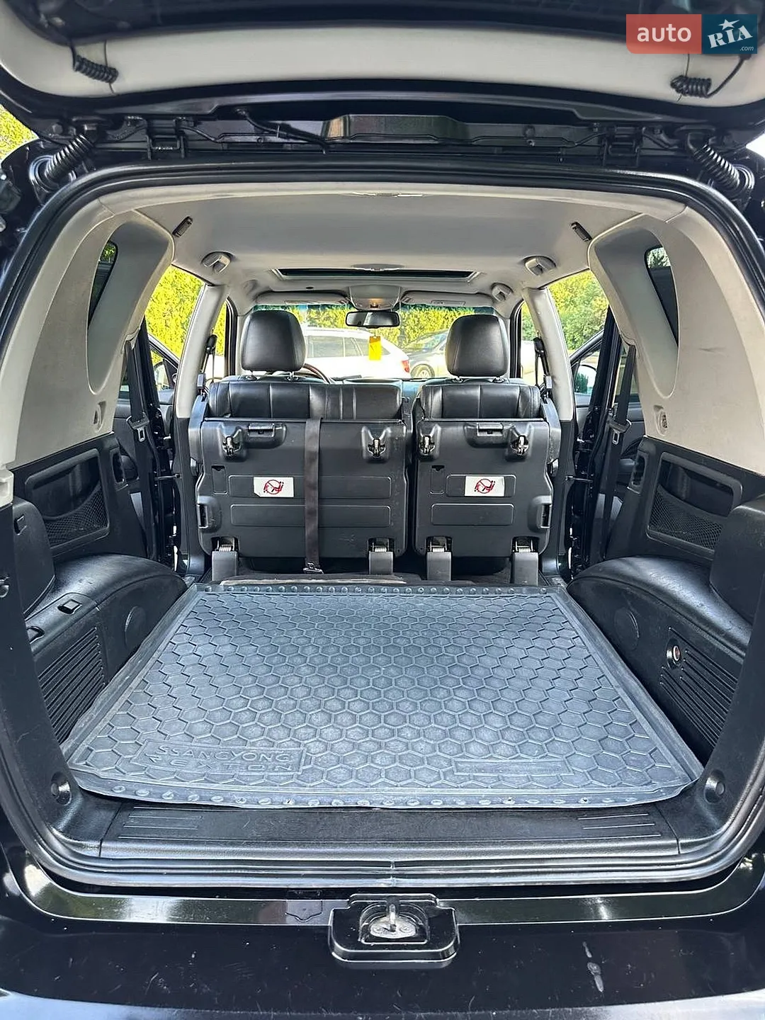 2012 SsangYong Rexton - мініатюра 16