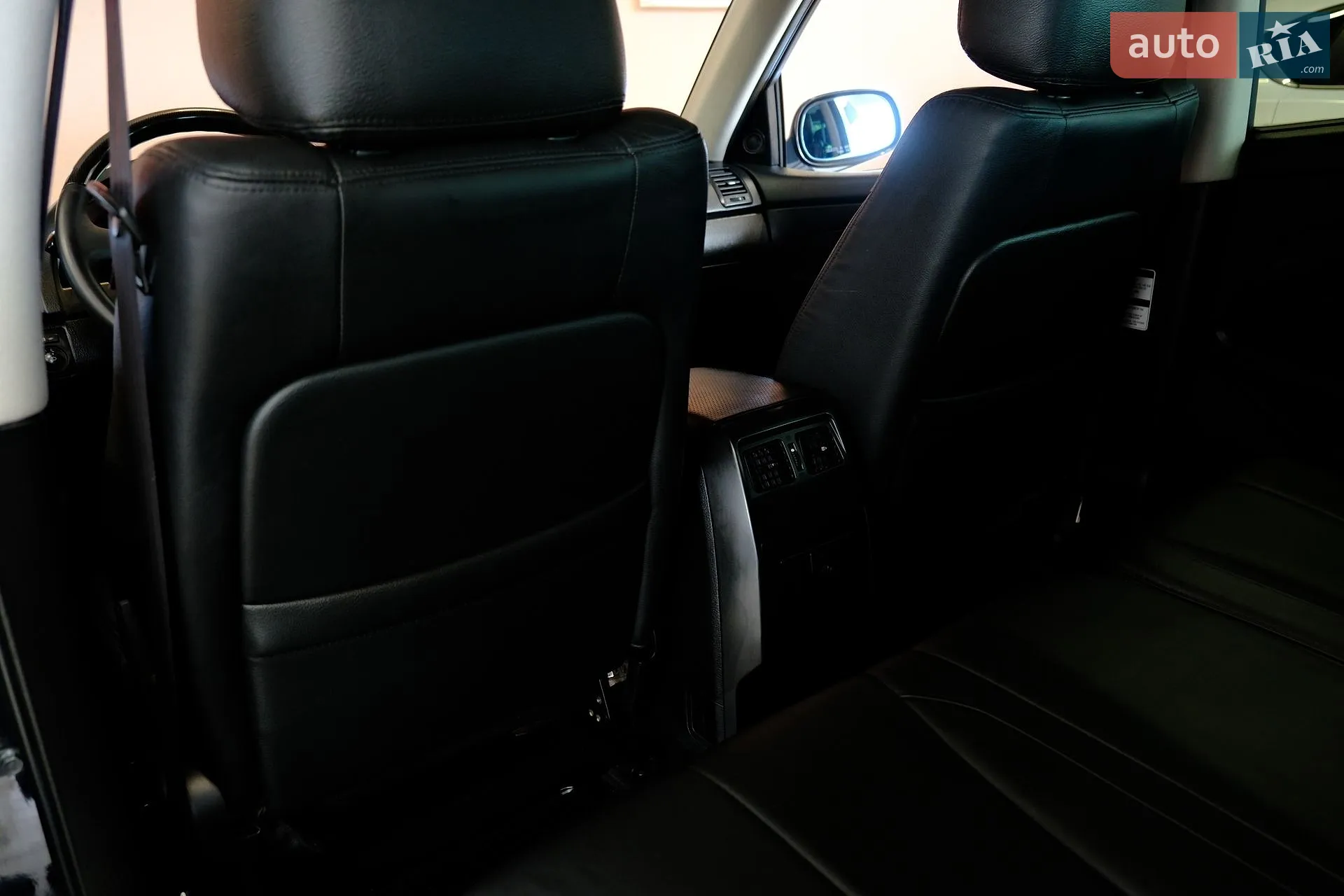 2011 SsangYong Rexton - мініатюра 30