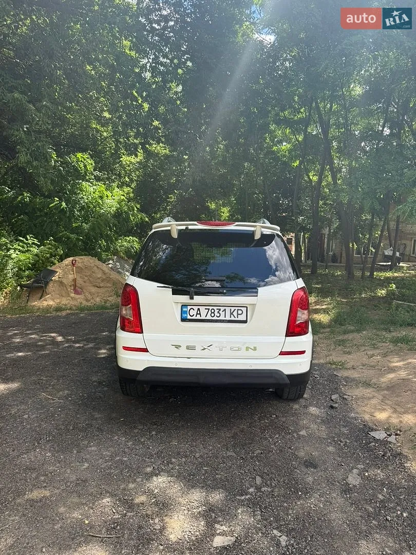 2014 SsangYong Rexton - мініатюра 3