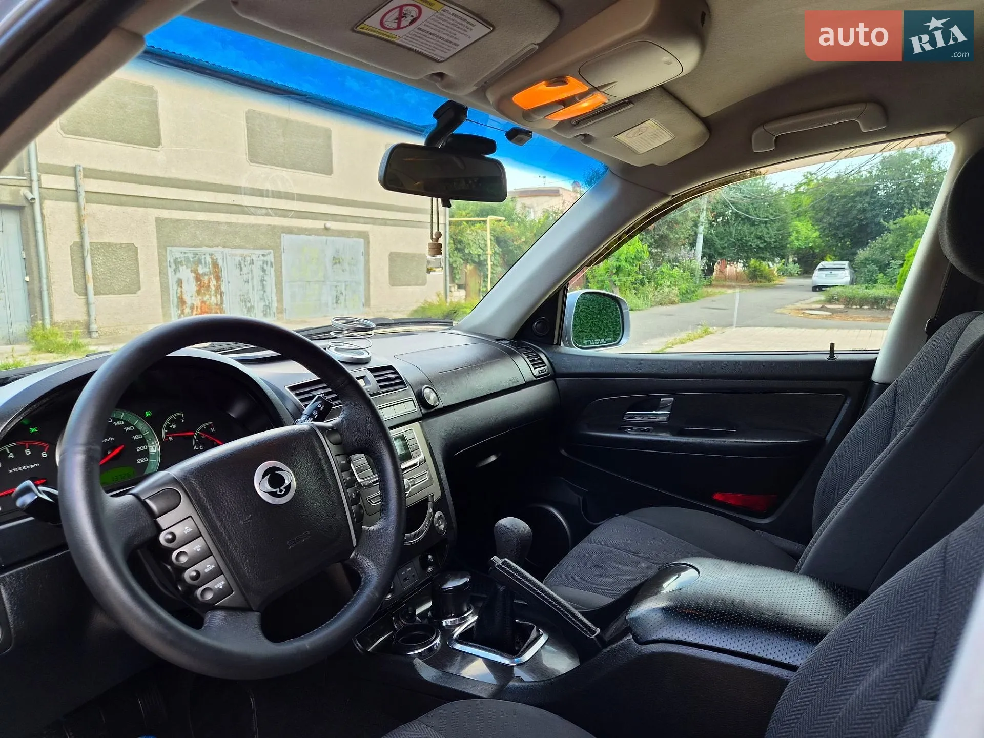 2012 SsangYong Rexton - мініатюра 27