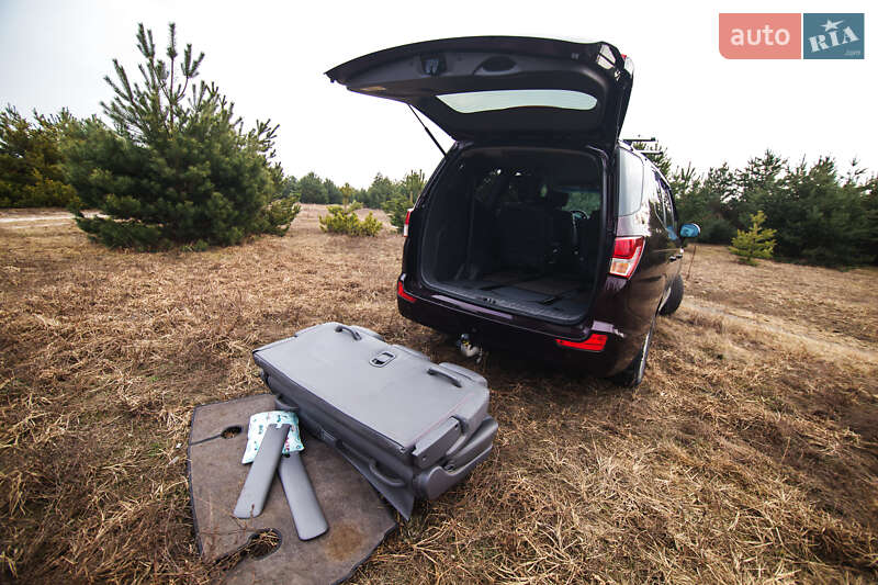 Минивэн SsangYong Rodius 2014 в Славуте фото 23 Минивэн SsangYong Rodius 2014 в Славуте