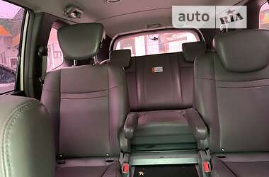 Минивэн SsangYong Rodius 2015 в 