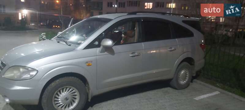 Минивэн SsangYong Rodius 2006 в Одессе