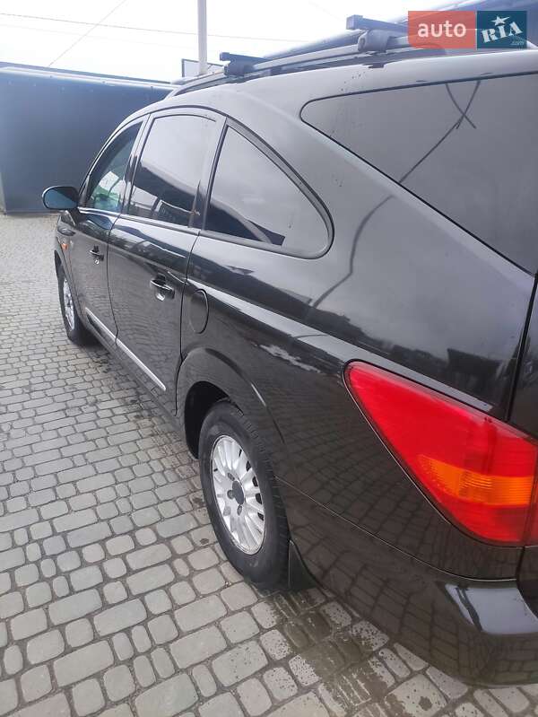 Минивэн SsangYong Rodius 2008 в Львове фото 4 Минивэн SsangYong Rodius 2008 в Львове