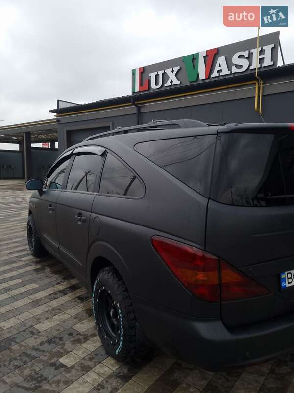 Минивэн SsangYong Rodius 2008 в Львове