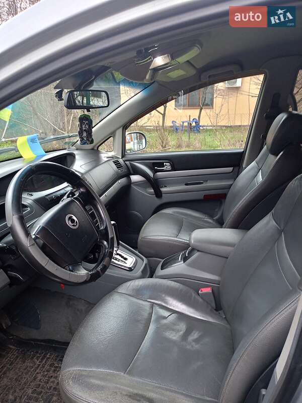 Минивэн SsangYong Rodius 2005 в Владимире фото 5 Минивэн SsangYong Rodius 2005 в Владимире