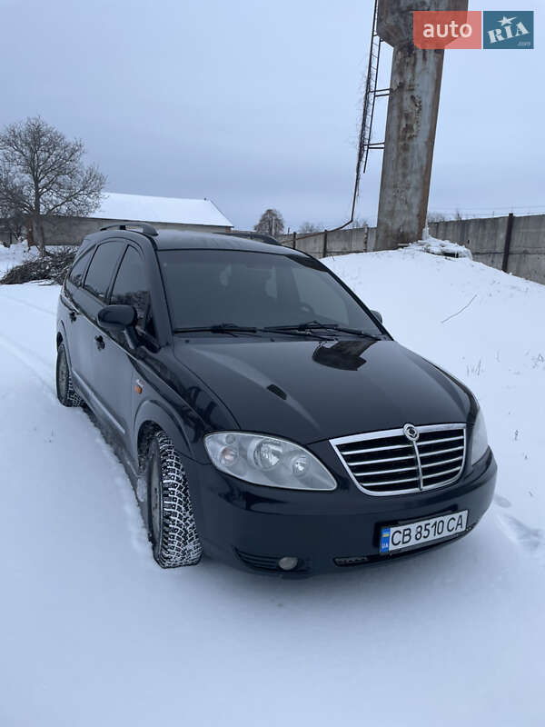 SsangYong Rodius 2008