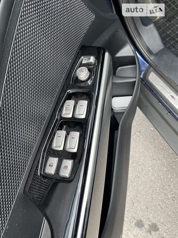 Внедорожник / Кроссовер SsangYong Tivoli 2015 в Львове фото 16 Внедорожник / Кроссовер SsangYong Tivoli 2015 в Львове