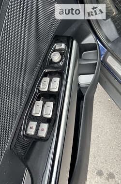 Внедорожник / Кроссовер SsangYong Tivoli 2015 в 