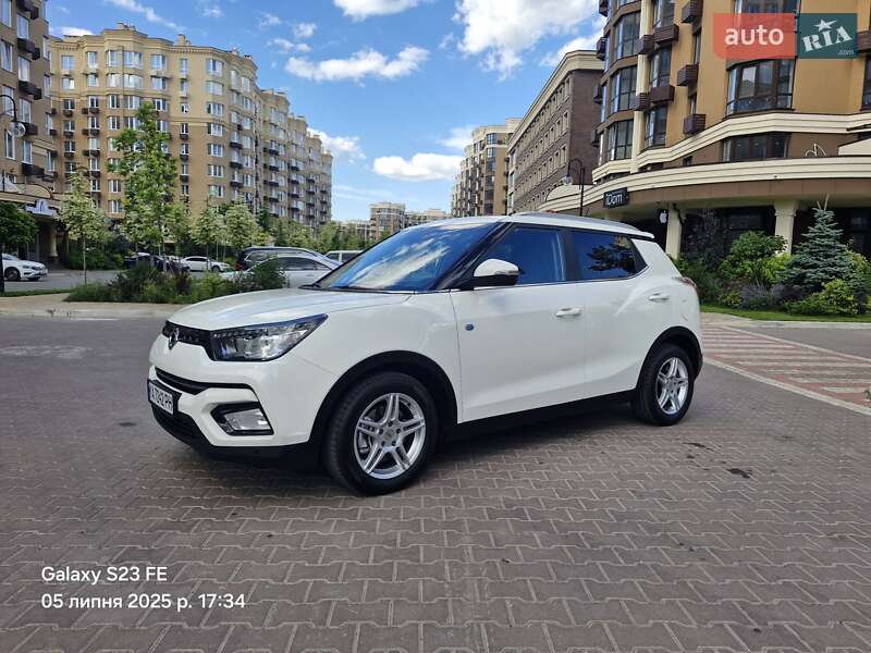 Внедорожник / Кроссовер SsangYong Tivoli 2018 в Софиевской Борщаговке