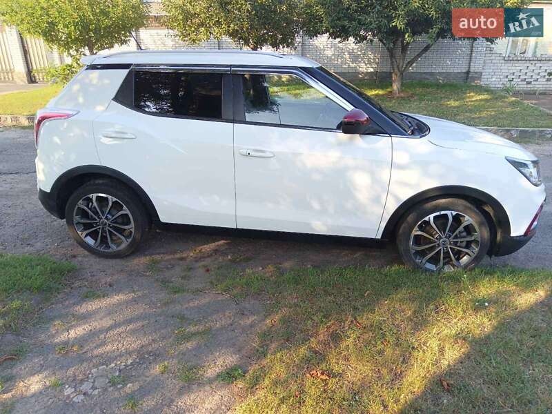 Внедорожник / Кроссовер SsangYong Tivoli 2017 в Черкассах фото 15 Внедорожник / Кроссовер SsangYong Tivoli 2017 в Черкассах