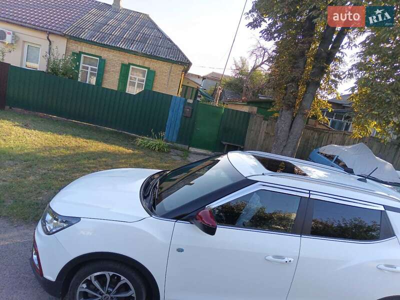 Внедорожник / Кроссовер SsangYong Tivoli 2017 в Черкассах фото 20 Внедорожник / Кроссовер SsangYong Tivoli 2017 в Черкассах