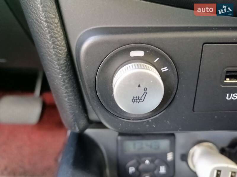 Внедорожник / Кроссовер SsangYong Tivoli 2017 в Черкассах фото 29 Внедорожник / Кроссовер SsangYong Tivoli 2017 в Черкассах