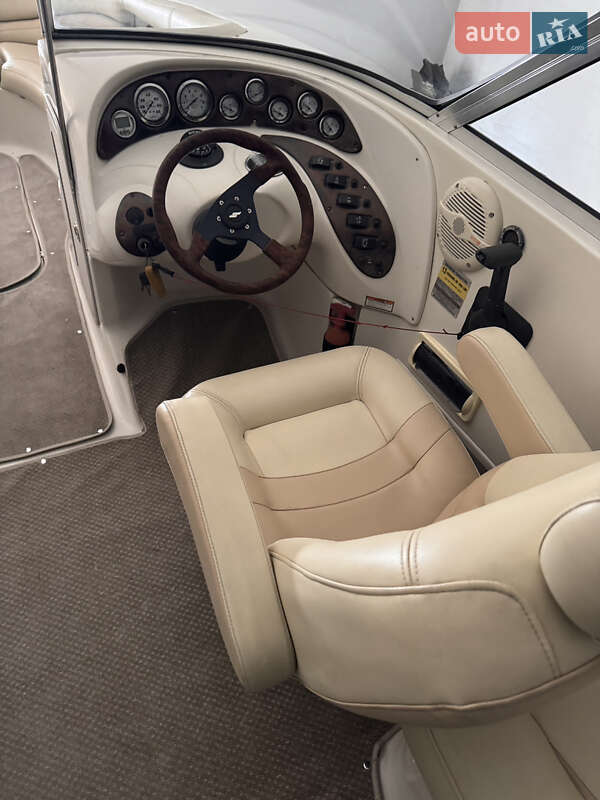 Катер Starcraft Aurora 2002 в Запорожье фото 14 Катер Starcraft Aurora 2002 в Запорожье