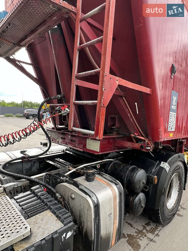 Самоскид напівпричіп STAS 9-SLK 2001 в Вінниці